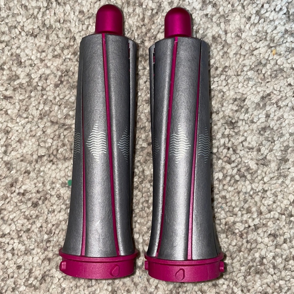Only used once - 1.2 inch Airwrap™ barrels